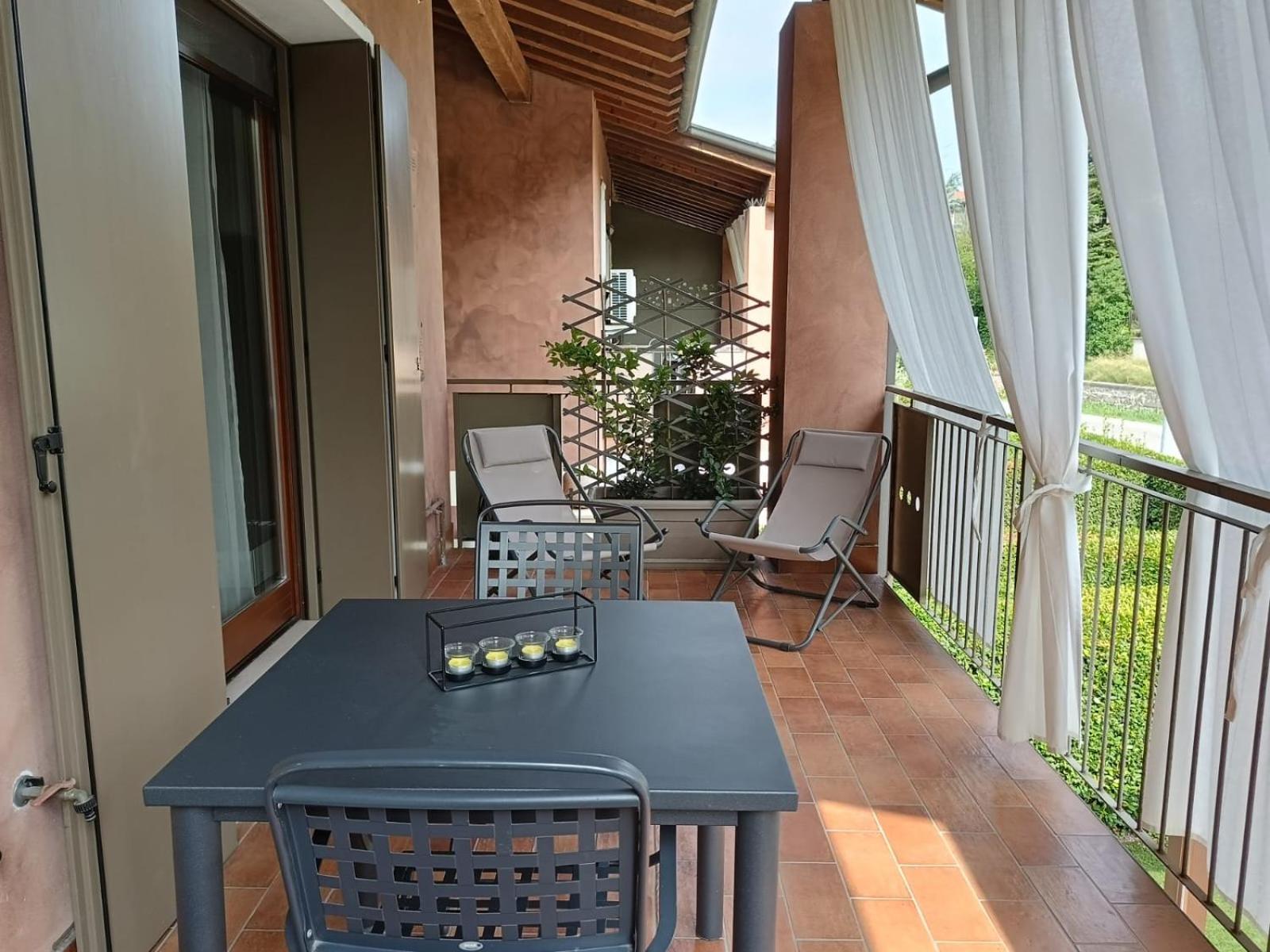 Apartment La Rosa Del Garda Peschiera del Garda
